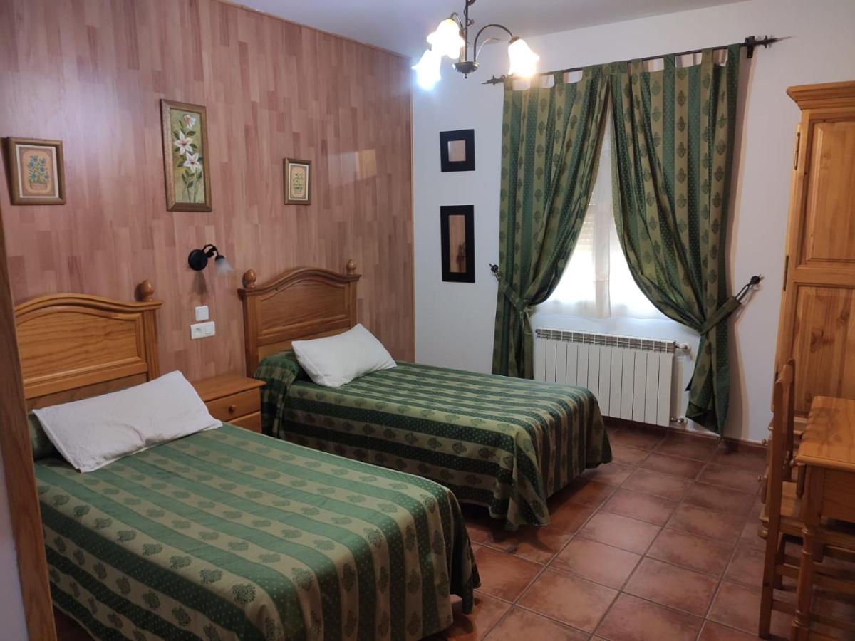 Casa Rural Iris วิลยานูเอวา เด ลอส อินฟานเตส ภายนอก รูปภาพ